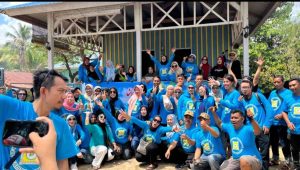 Kerukunan Keluarga Talibo Meohai Kambu-Mokoau Family Gathering di Pantai Toronipa