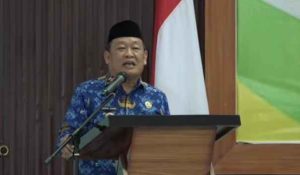 Delapan Hari Sebelum Dilantik Pj Bupati Konawe, Harmin Ramba Mundur dari Lukman Abunawas Center