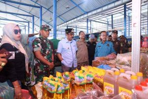 Antisipasi Lonjakan Harga, Pj Bupati Bombana Sidak Pasar Todoha Mapaccing