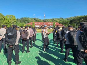Kapolres Bombana Larang Personel Bawa Senpi Saat Jaga TPS Pemilu
