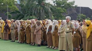 Pj Wali Kota Kendari Minta ASN Tingkatkan Kedisiplinan