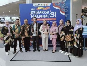 Hadiri Harganas ke 31, Ini Pesan Pj Bupati dan Ketua TP-PKK Bombana Untuk Masyarakat