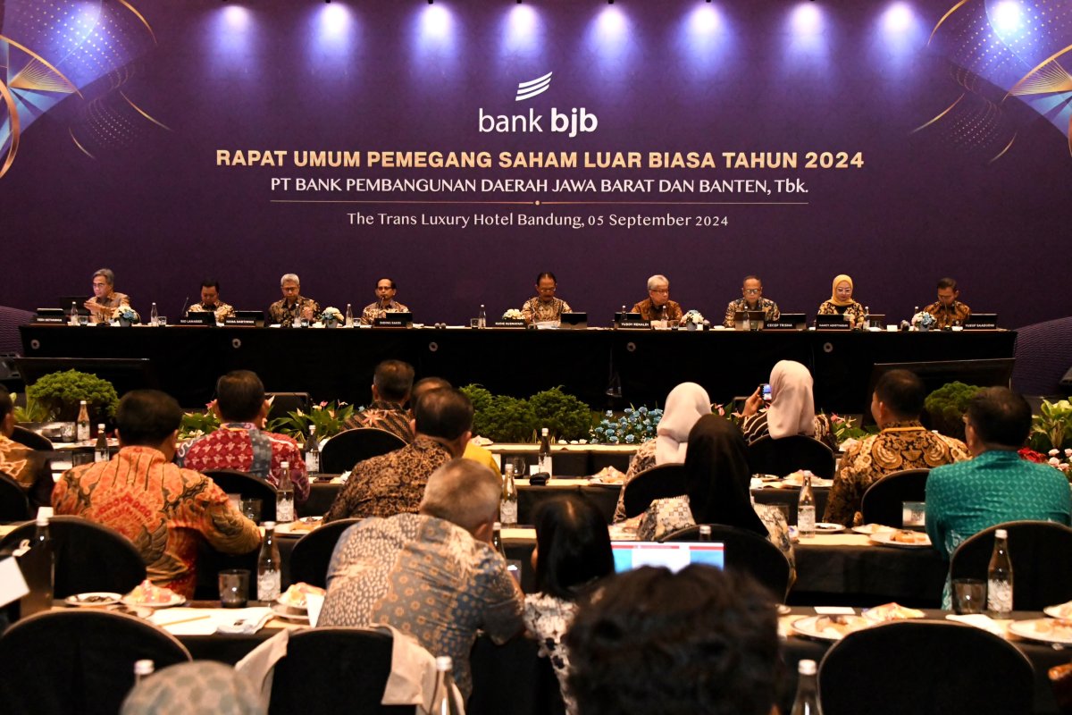 Bey Machmudin Minta Komisaris Utama bank bjb Jaga Integritas