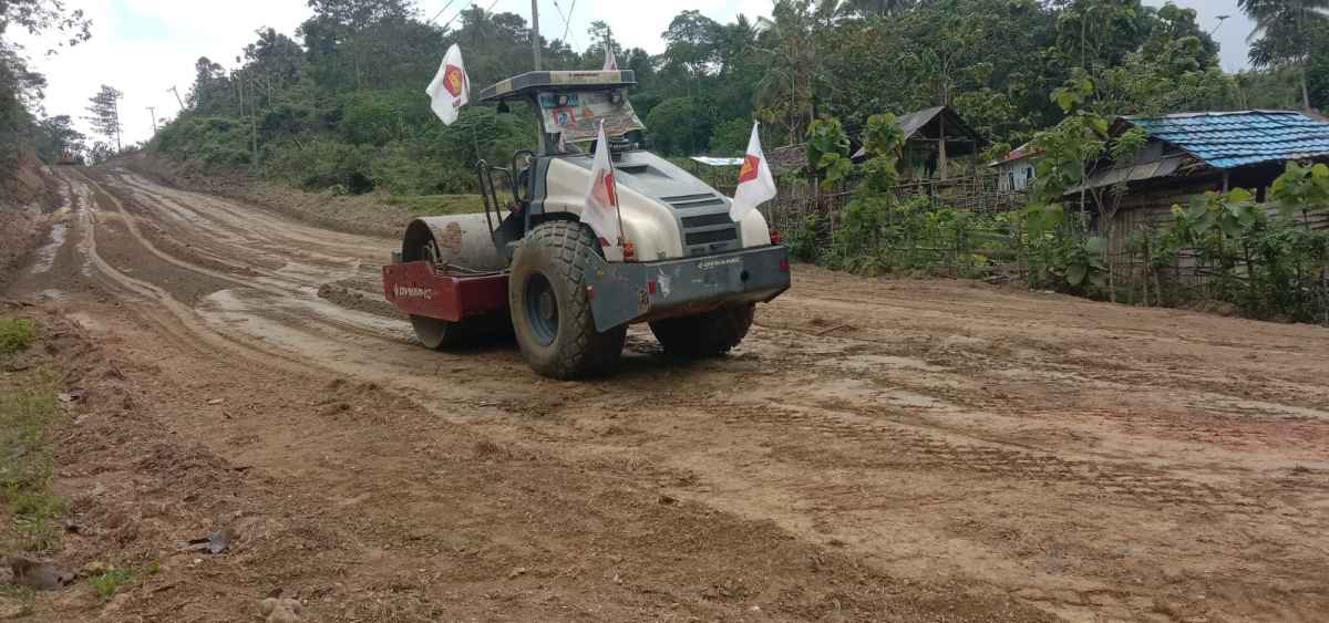 Kerja Nyata Gerindra Sultra, Perbaikan Jalan di Konawe Dinikmati Masyarakat