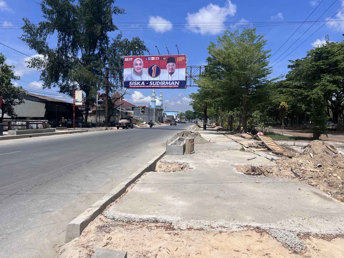 Hanya Semangat Diawal, Pekerjaan Penataan Pedistrian Eks MTQ Dinilai Tak Akan Selesai Tepat Waktu