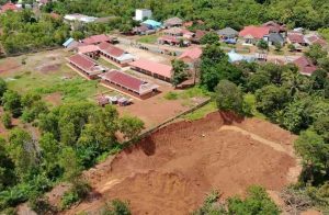 Program Presiden Pro Pendidikan, PT WIN Malah Rusak Kawasan Sekolah di Konsel