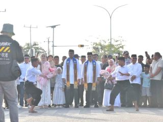Disambut Masyarakat Konkep, Bupati Cerita Pernah Ingin jadi Tentara
