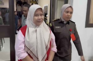 Arahkan Pembeli Gunakan “Dokter” PT AMIN di Kolut, Wanita Berhijab Ditahan Jaksa