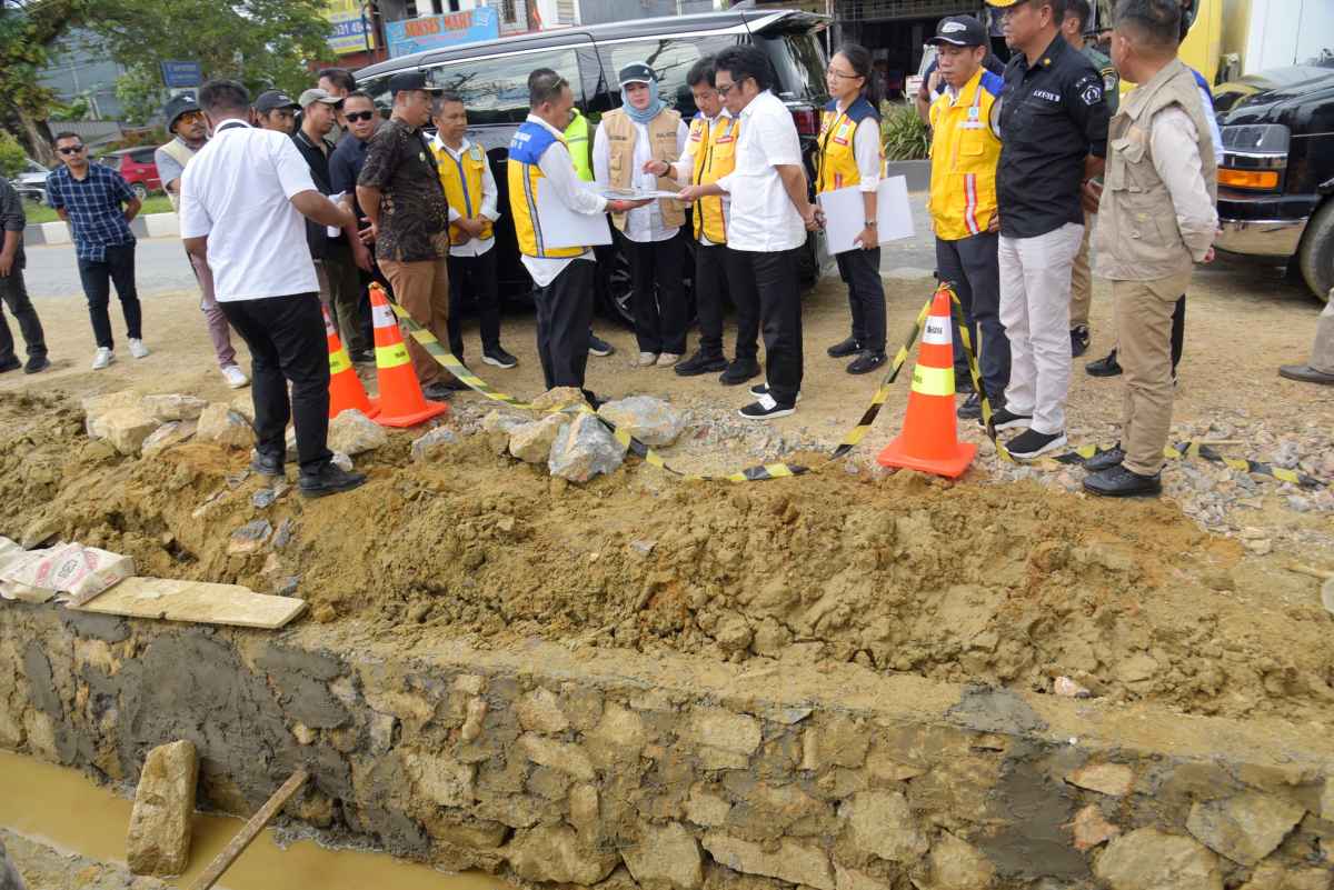Tak Hanya Omon-omon, Walikota Kendari Buktikan Keseriusannya Tangani Banjir
