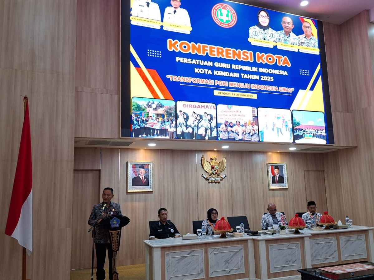 Konferensi Kota PGRI Masa Bakti XXIII, Sekda Kota Kendari: Guru Harus Ikuti Perkembangan Teknologi