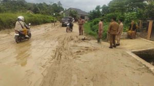 Curah Hujan Tinggi, Pemkot Kendari Melalui Camat Wua-wua Gerak Cepat Antisipasi Banjir