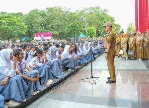 Program Seragam Sekolah Gratis ASR Direalisasikan, Dikbud Sultra Mulai Salurkan