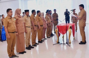 Untuk Melanjutkan Roda Pemerintahan Serta Pembangunan dan Pelayanan Desa, Bupati Konkep Lantik 9 Pnj Kades