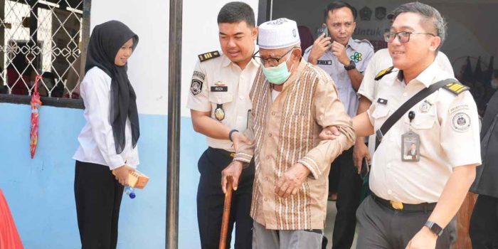 Dekat dengan Masyarakat, Imigrasi Kendari Gelar Pemeriksaan Kesehatan Gratis di Lalonggasumeeto