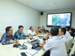 Dorong Konektivitas Kepulauan, Bupati Bombana Perjuangkan Penambahan Armada Ferry dan Infrastruktur Pelabuhan
