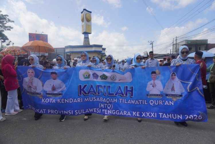 9f7fe58b-91b1-423c-ac01-326cb02855d8 Kafilah Kota Kendari Tampil Memukau di Pawai Ta’aruf MTQ XXXI Sultra 2026