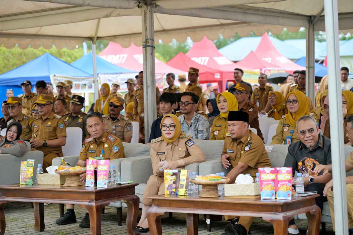 260 Pelaku UMKM di Kendari Terima Bantuan Usaha Tanpa Anggunan dari Walikota 260 Pelaku UMKM di Kendari Terima Bantuan Usaha Tanpa Anggunan dari Walikota