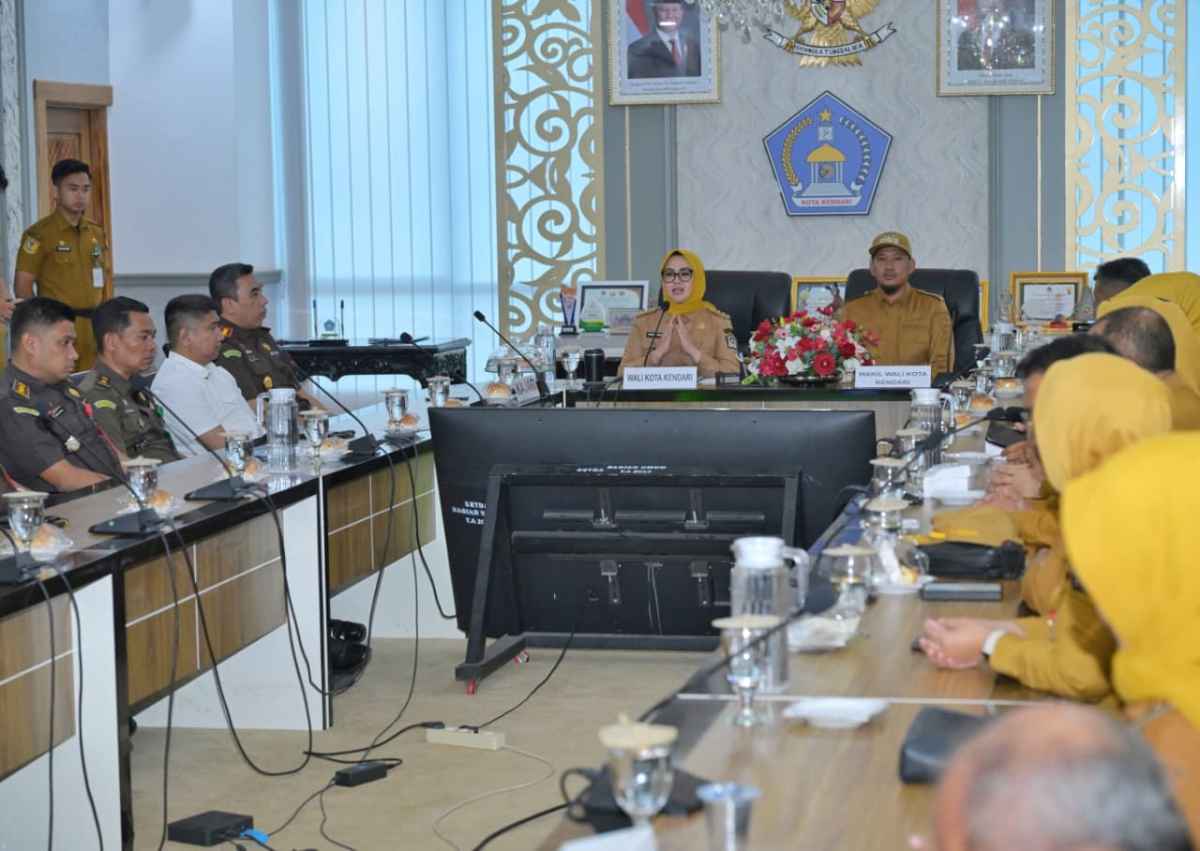 Perkuat Sinergitas, Pemkot Kendari Teken MoU dengan Kejari Kendari