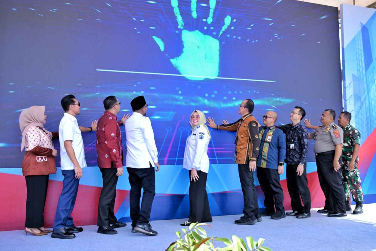 Perkuat Budaya Menabung Sejak Dini, Program KEJAR, Walikota Kendari Buka 60.819 Rekening SimPel