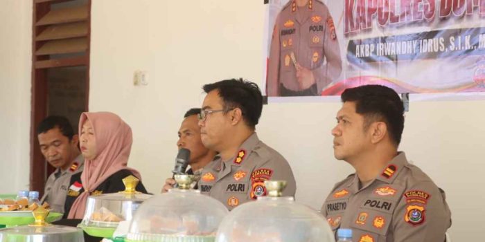 Kapolres Bombana Serap Keluhan Petani Lantari Jaya